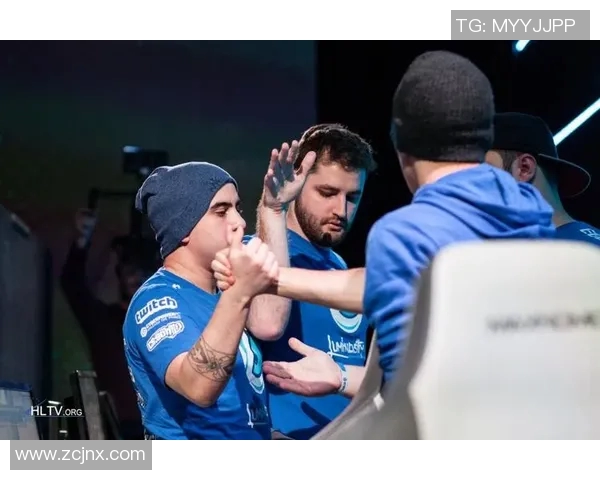 里昂恩德里克挑射精彩瞬间回顾与战术分析 里昂恩德里克挑射精彩瞬间回顾与战术分析